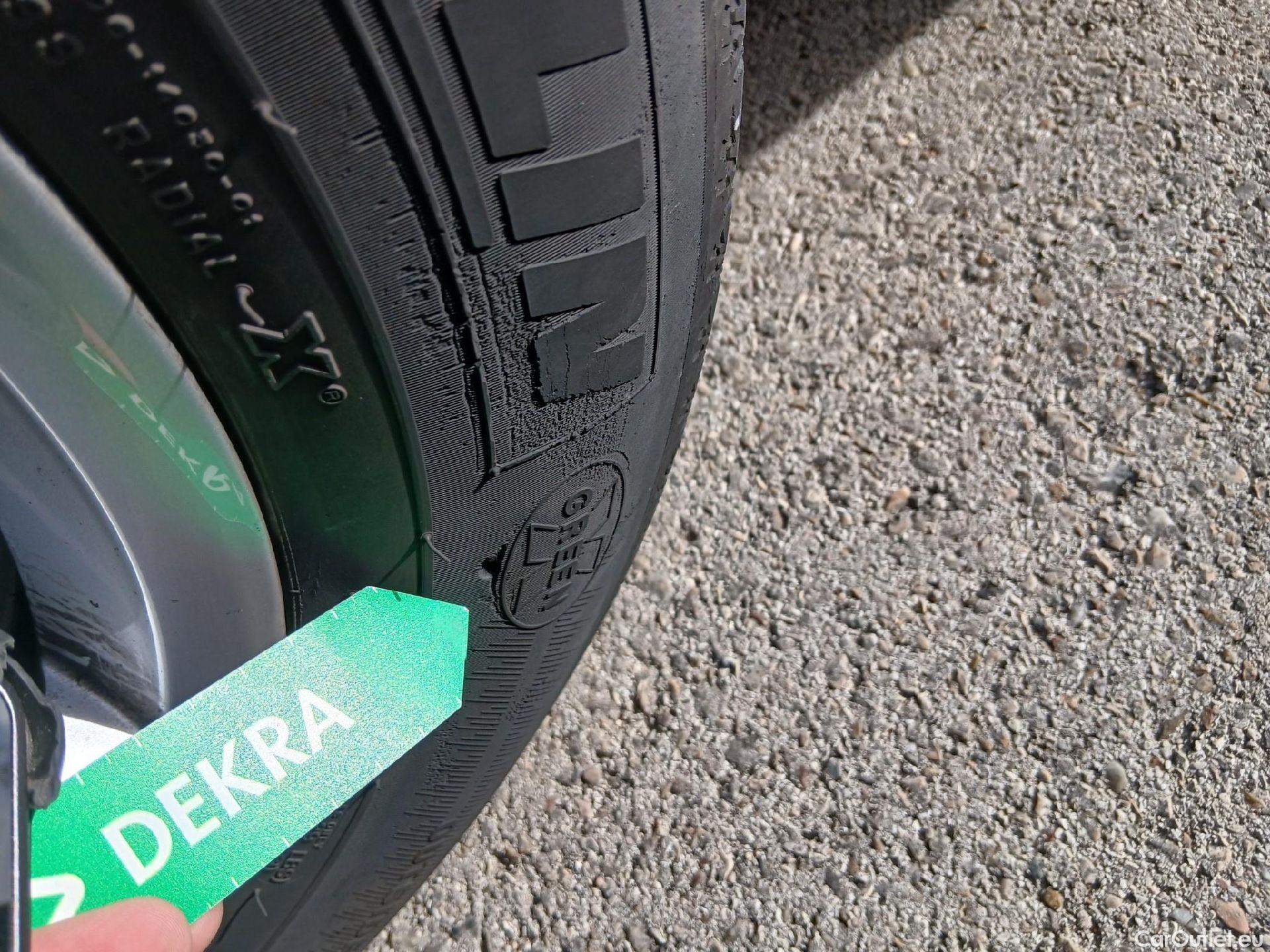  Land Rover  Discovery AUDI Q5 / 2020 / 5P / todoterreno Advanced 50 TFSI e quattro-ultra #11