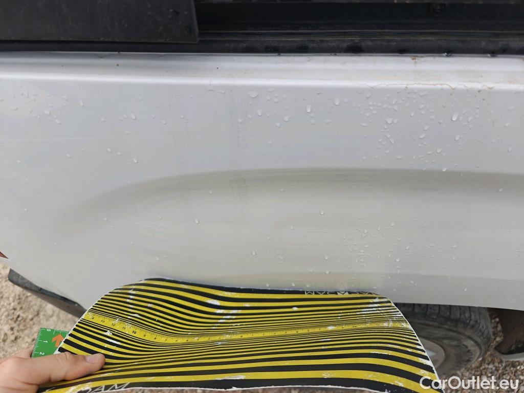  Opel  Combo OPEL  Life / 2018 / 5P / combi 1.5 TD 75kW (100CV) S/S Edition L (IND) #9