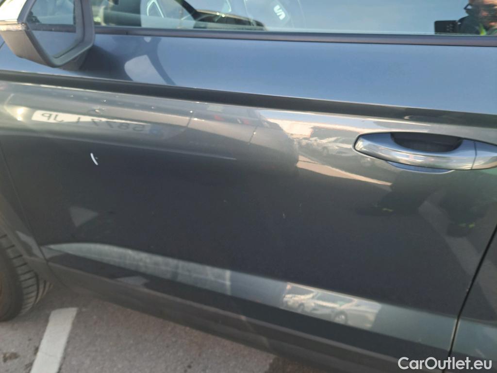  Seat  ATECA SEAT  1.5 TSI 110kW DSG S&S Style Go #47