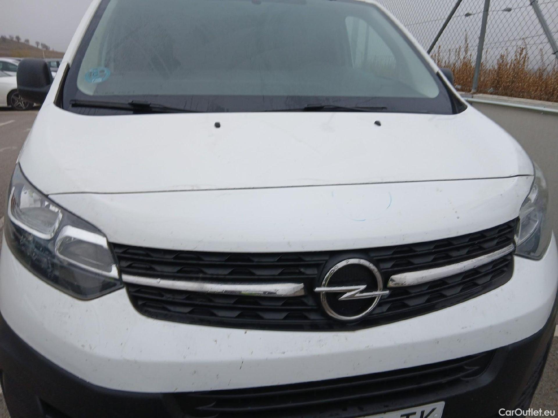  Opel  Vivaro OPEL  / 2019 / 4P / furgón 1.5 Diésel 74kW(100CV)M Std Exp #4