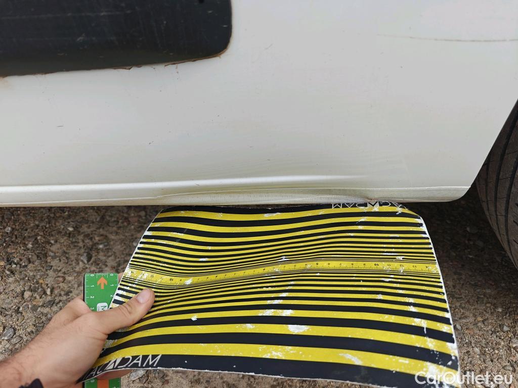  Opel  Combo OPEL  Life / 2018 / 5P / combi 1.5 TD 75kW (100CV) S/S Edition L (IND) #24