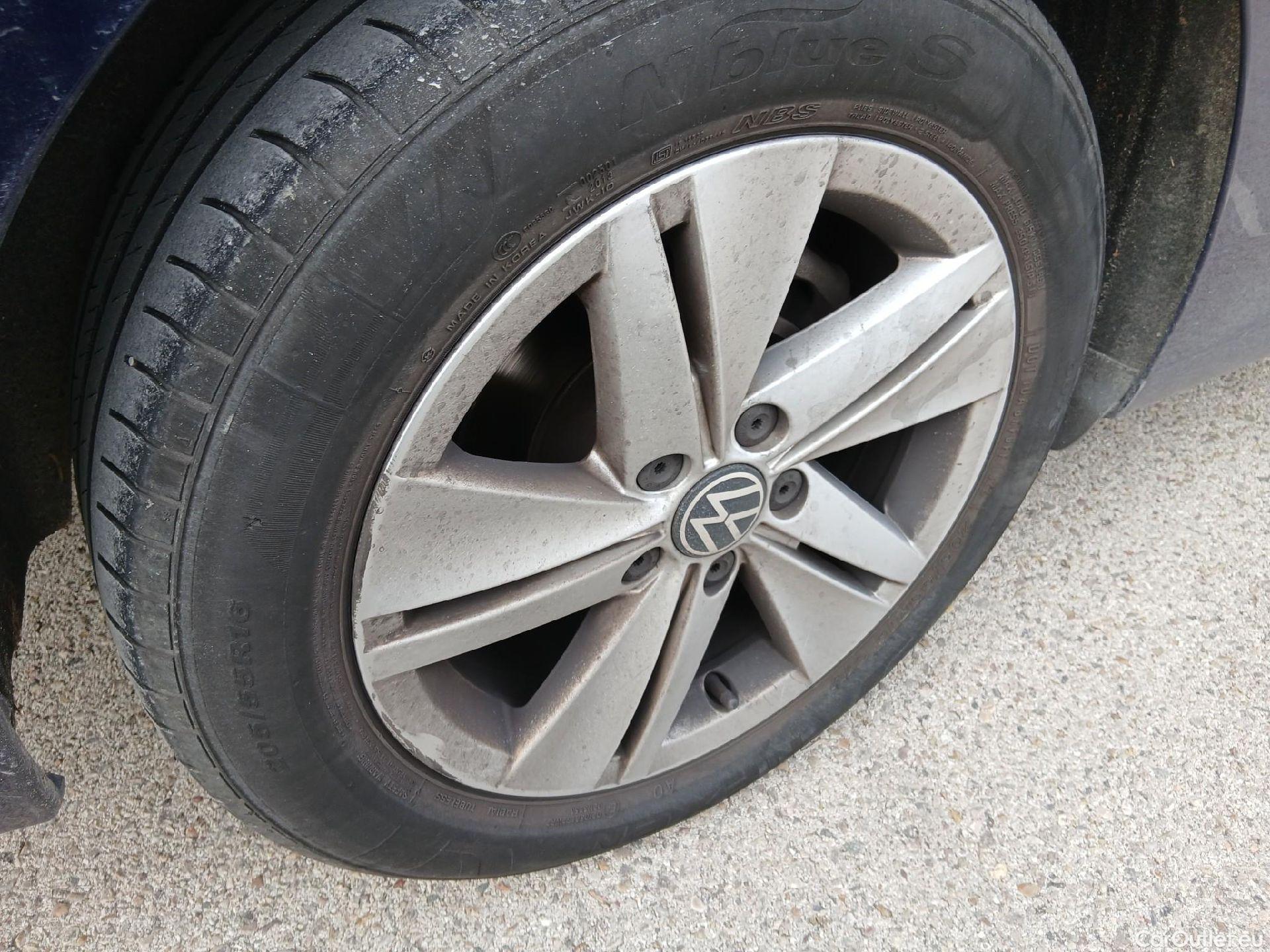  Volkswagen  Golf  VOLKSWAGEN / 2020 / 5P / familiar Life 1.0 TSI 81kW (110CV) Variant #32