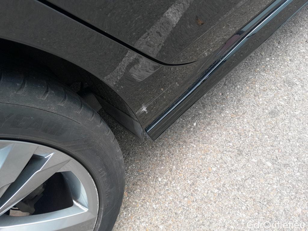  Volkswagen  Golf  VOLKSWAGEN / 2020 / 5P / berlina con portón R-Line 2.0 TDI 110kW (150CV) DSG #32