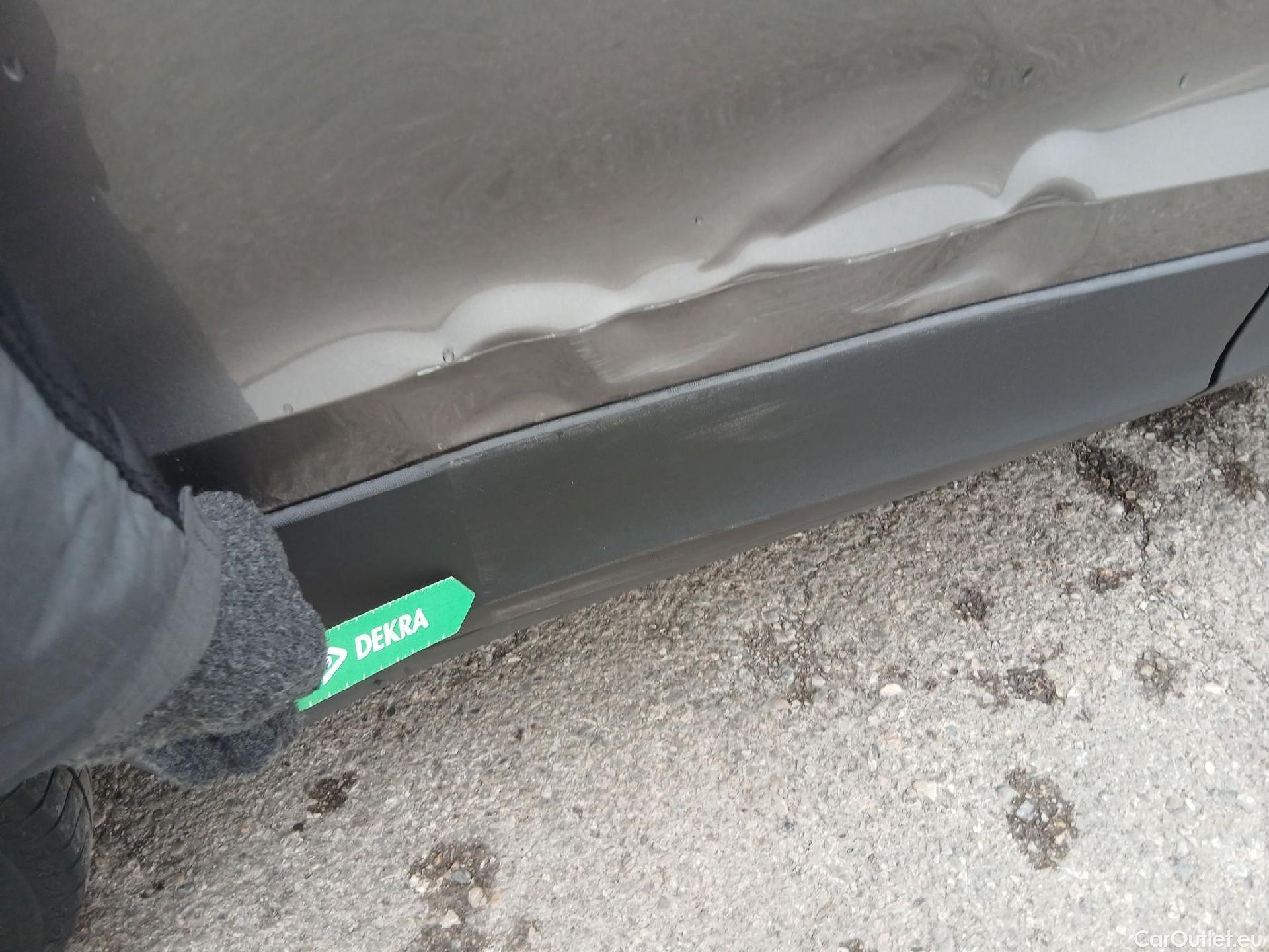  Volkswagen  T-CROSS VOLKSWAGEN  / 2018 / 5P / todoterreno Advance 1.0 TSI 85kW (115CV) DSG (AC) #20