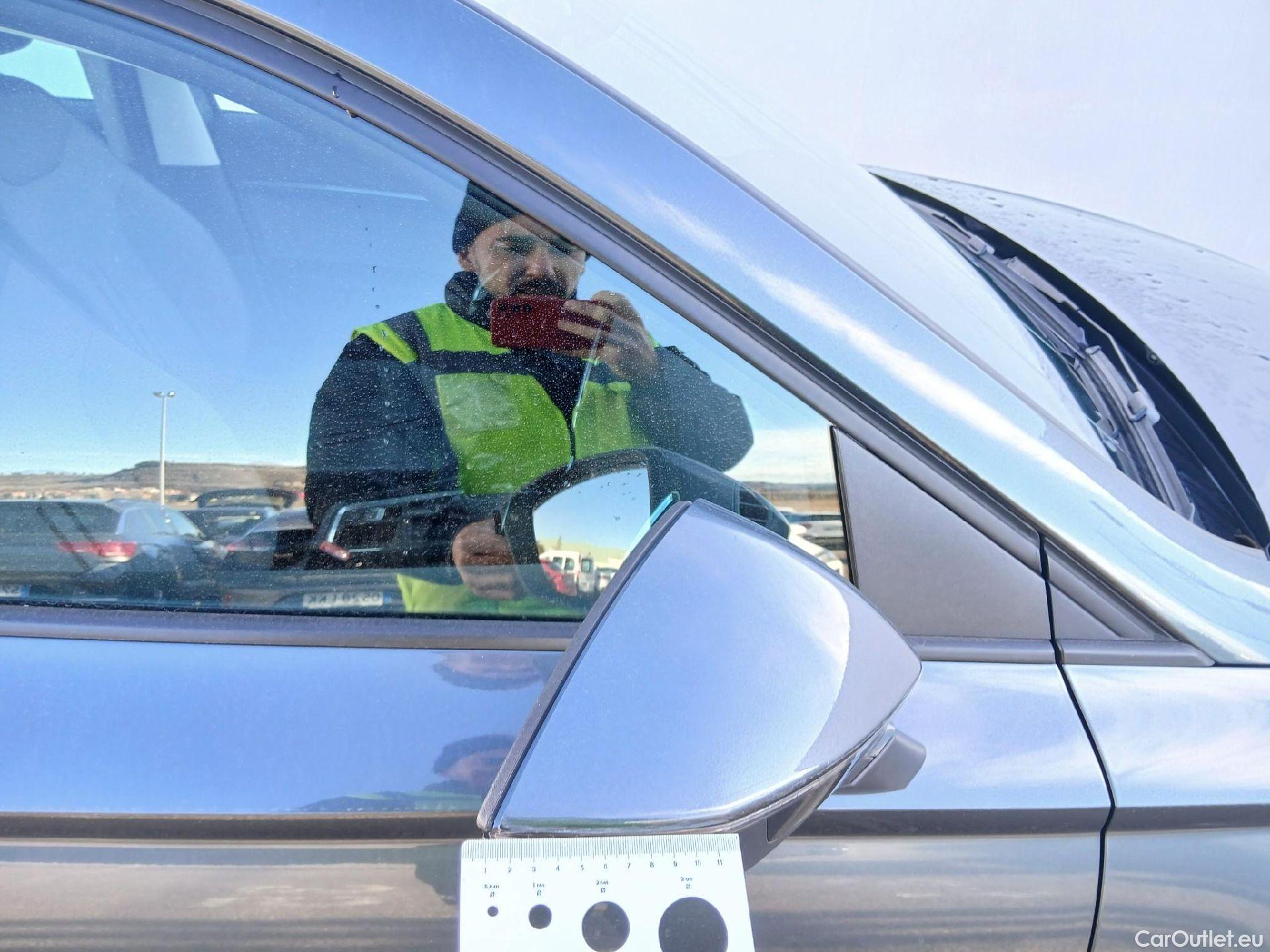  Seat  ATECA SEAT  1.5 TSI 110kW DSG S&S Style Go #41