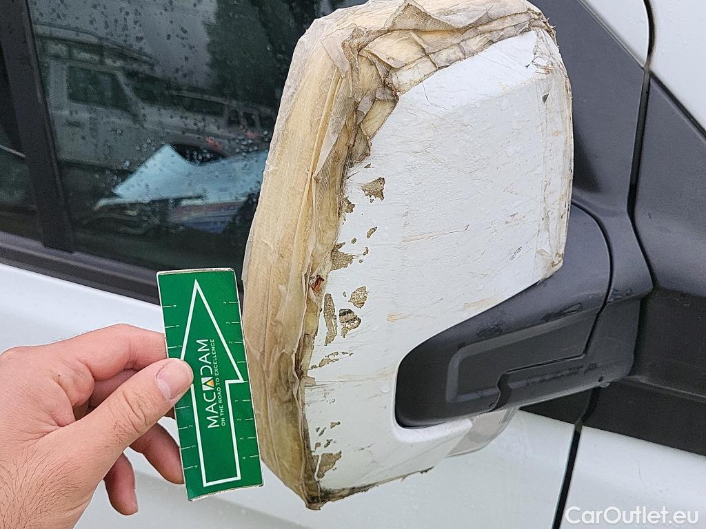  Ford  Transit FORD  Custom / 2012 / 4P / combi Mixto 2.0 TDCI 96kW 320 L1 Trend MHEV #30