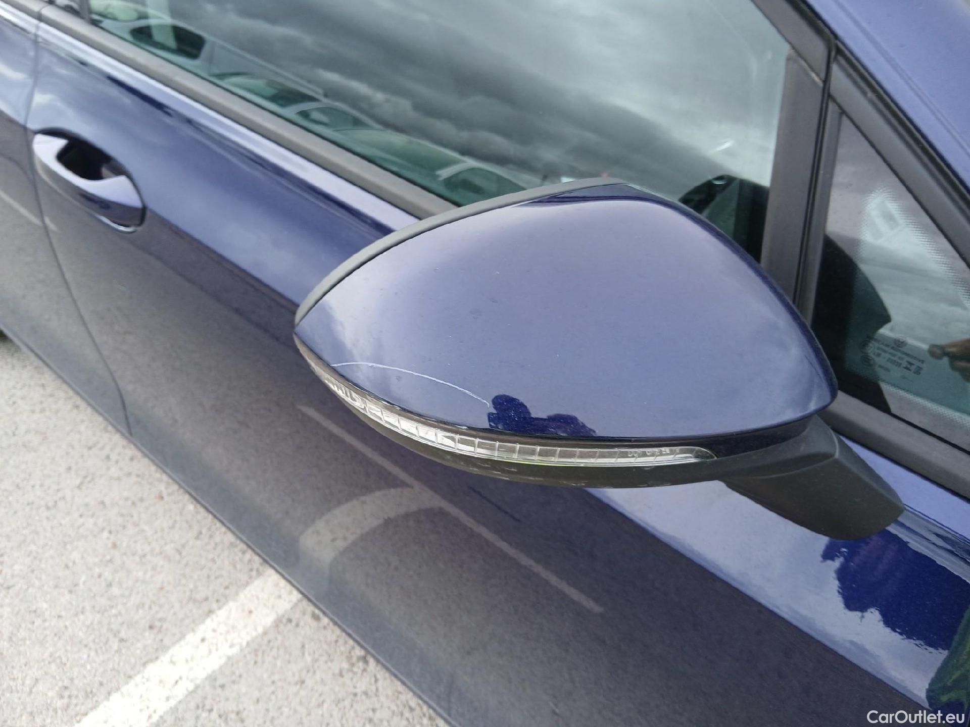  Volkswagen  Golf  VOLKSWAGEN / 2020 / 5P / familiar Life 1.0 TSI 81kW (110CV) Variant #40