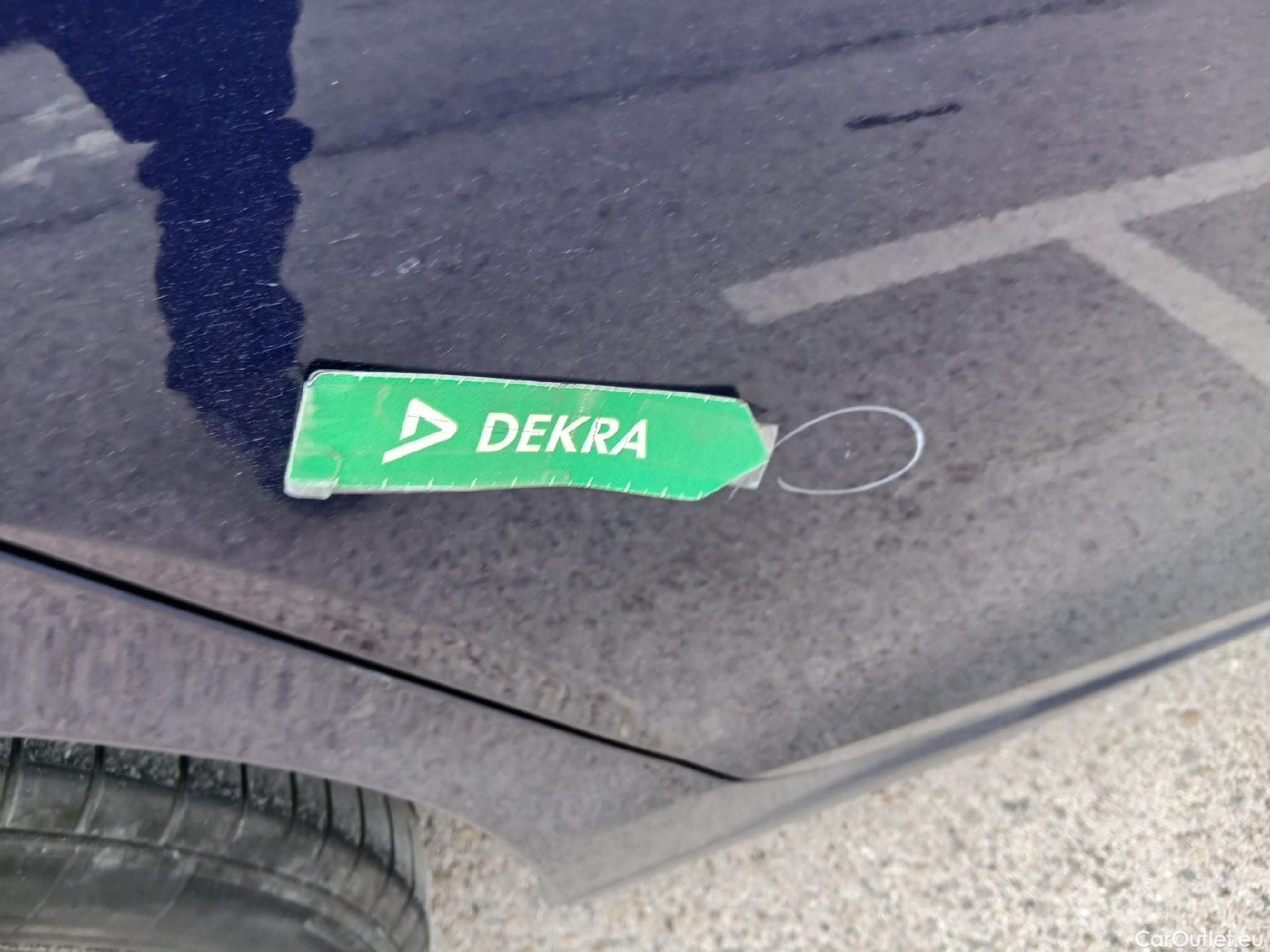  Volkswagen  Golf  VOLKSWAGEN / 2020 / 5P / familiar Life 1.0 TSI 81kW (110CV) Variant #36