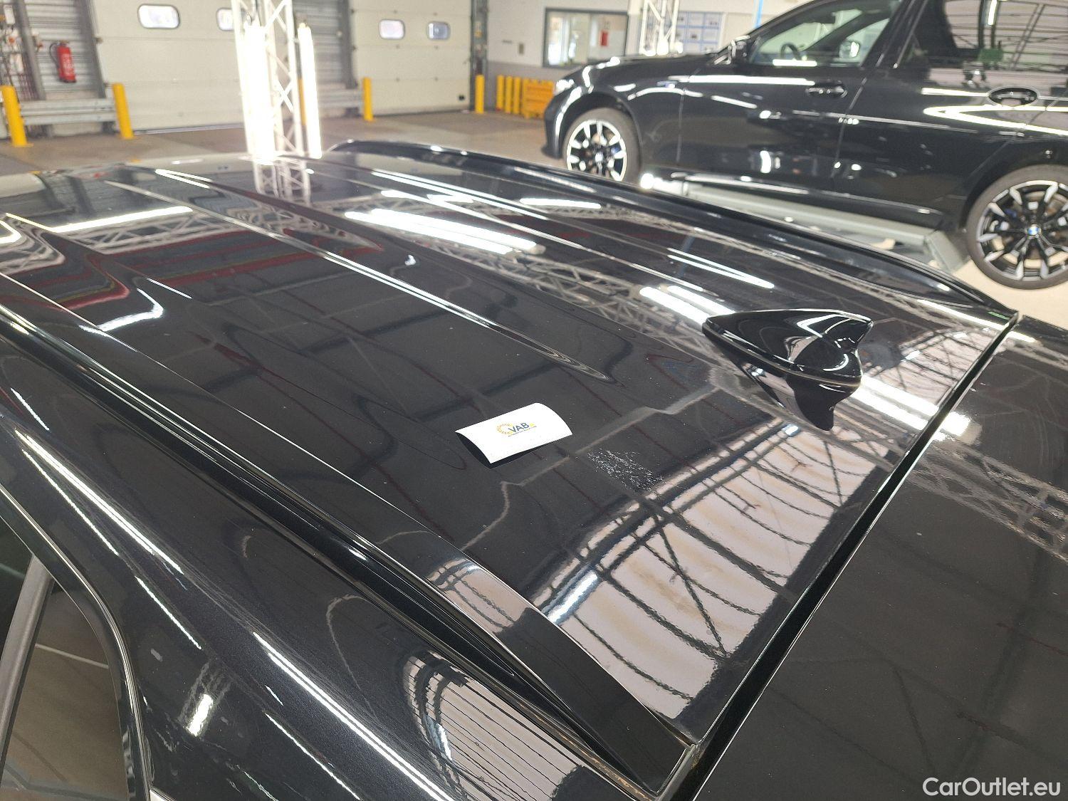  KIA  Sportage Kia,  '21 PHEV, KIA  1.6 T-GDi 6A/T AWD GT Line PHEV 5d #32