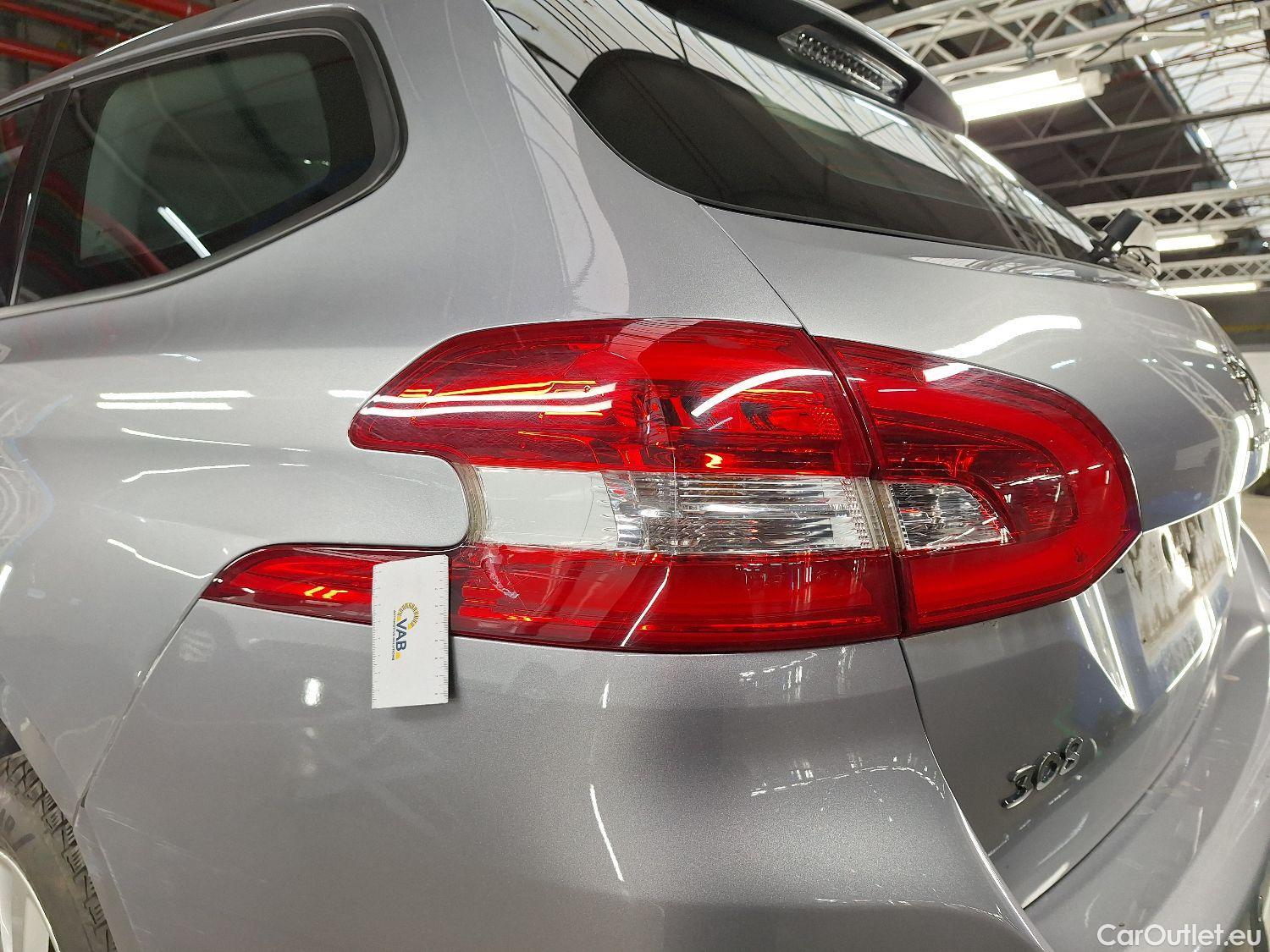  Peugeot  308 Peugeot,  SW FL'17, Peugeot  SW 1.5 BlueHDi 130 S&S EAT8 Active Pac #19