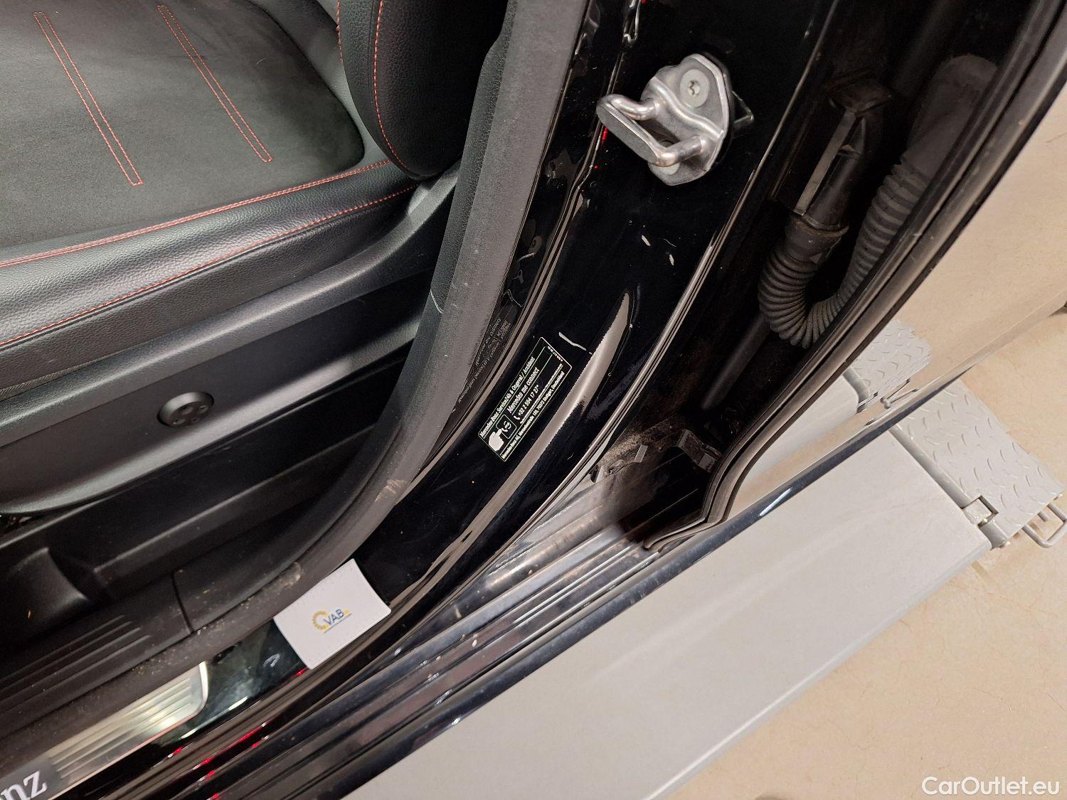  Mercedes  B-Klasse Mercedes, B-Class '18 PHEV, Mercedes-Benz  B 250 e 5d #55