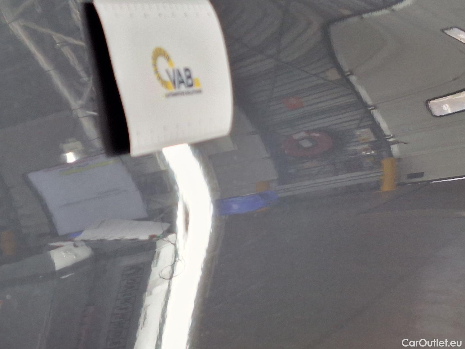  Bmw  X1 BMW,  FL'19, BMW  sDrive16dA (85 kW) 5d #6