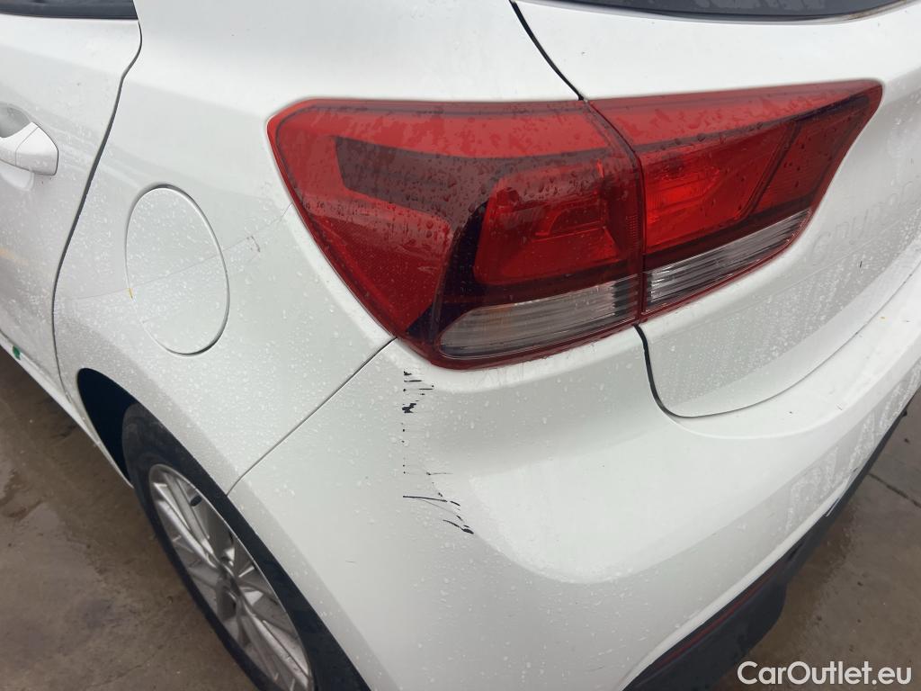  KIA  Rio KIA  / 2020 / 5P / berlina con portón 1.2 DPi 62kW (84CV) Concept #3