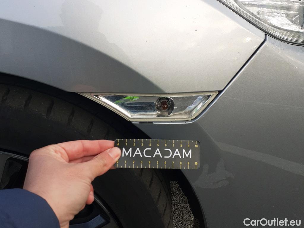  Honda  Civic HONDA  / 2019 / 5P / berlina con portón 1.5 I-VTEC TURBO SPORT PLUS #11