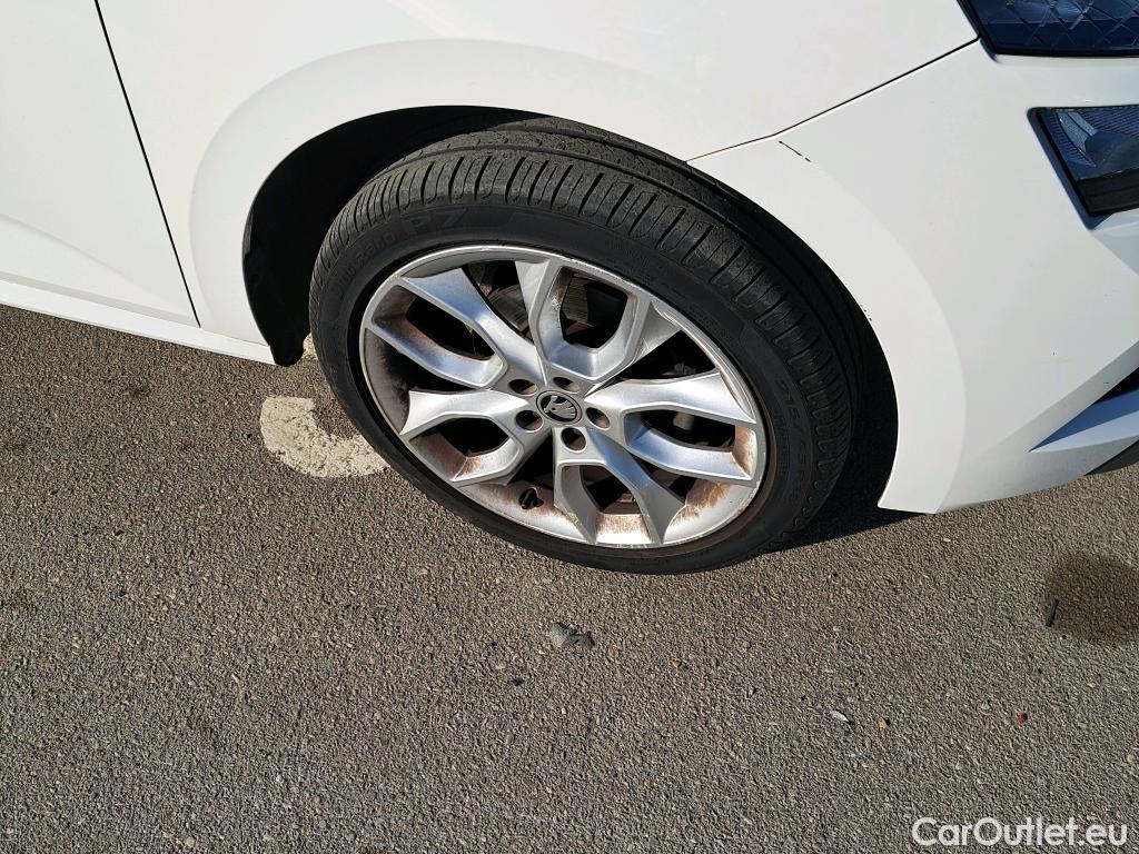  Skoda  KAMIQ SKODA  / 2019 / 5P / todoterreno 1.5 TSI 110kW (150CV) DSG Sport #7