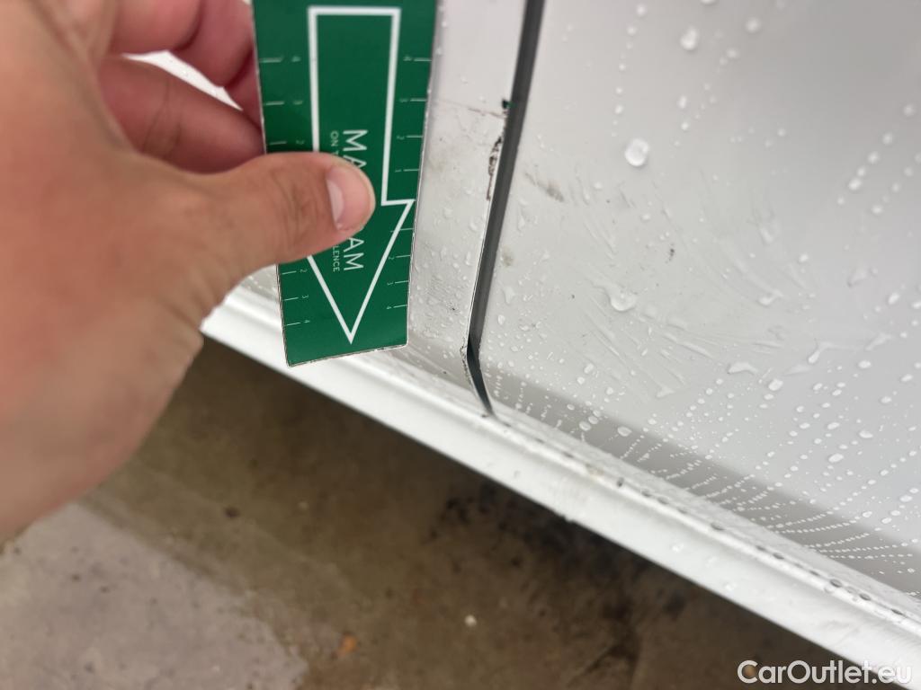  KIA  Rio KIA  / 2020 / 5P / berlina con portón 1.2 DPi 62kW (84CV) Concept #17