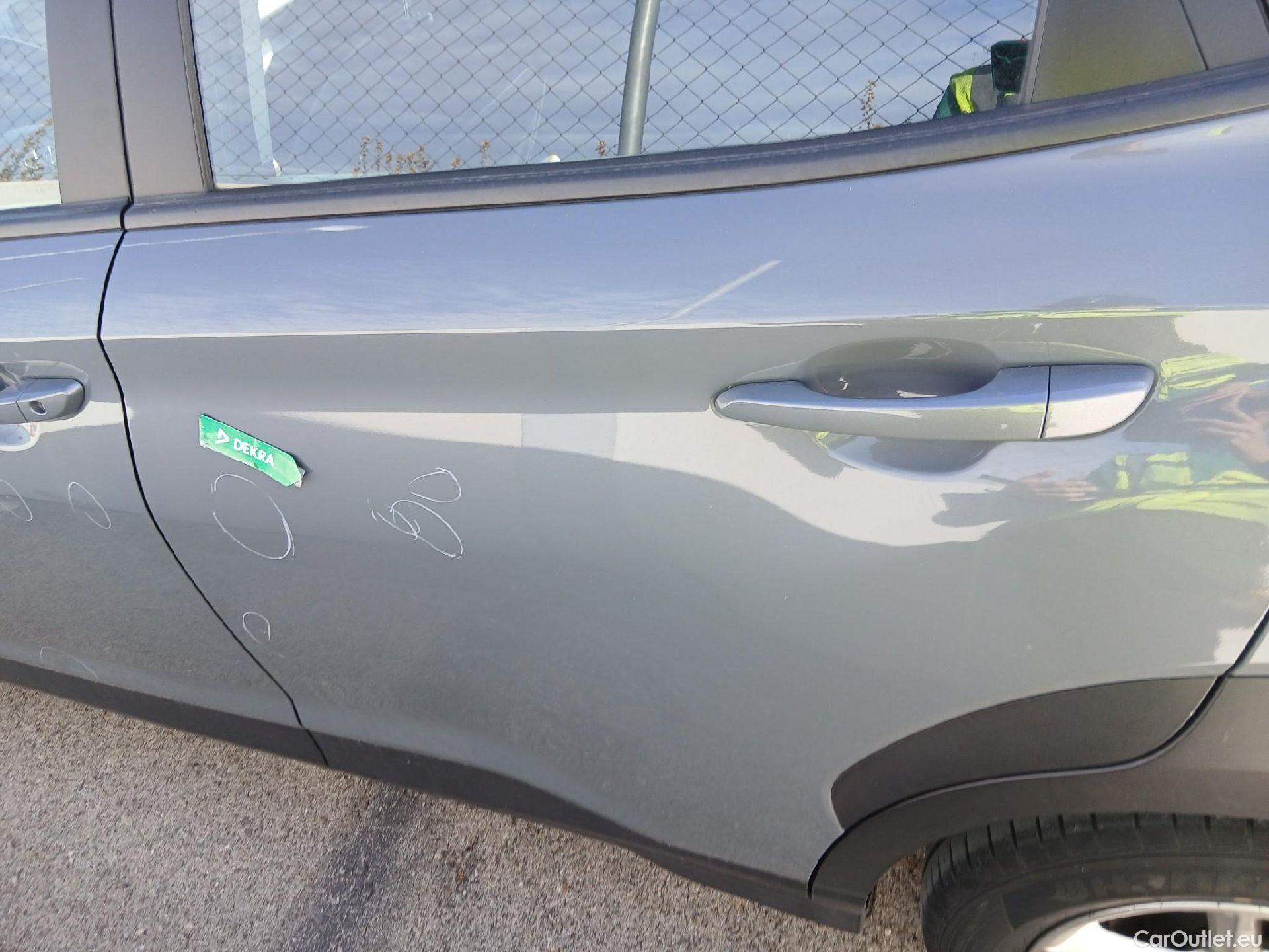  Hyundai  Konna HYUNDAI Kona / 2020 / 5P / todoterreno 1.0 TGDI Maxx 4X2 #11