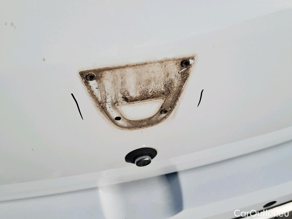  Dacia  Sandero DACIA  / 2016 / 5P / berlina con portón Serie Limitada 2019 TCE 66kW (90CV) - 18(SL) #4