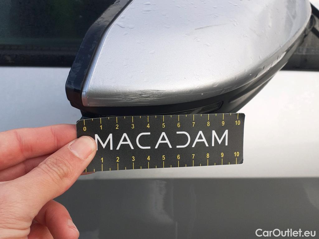  Honda  Civic HONDA  / 2019 / 5P / berlina con portón 1.5 I-VTEC TURBO SPORT PLUS #25