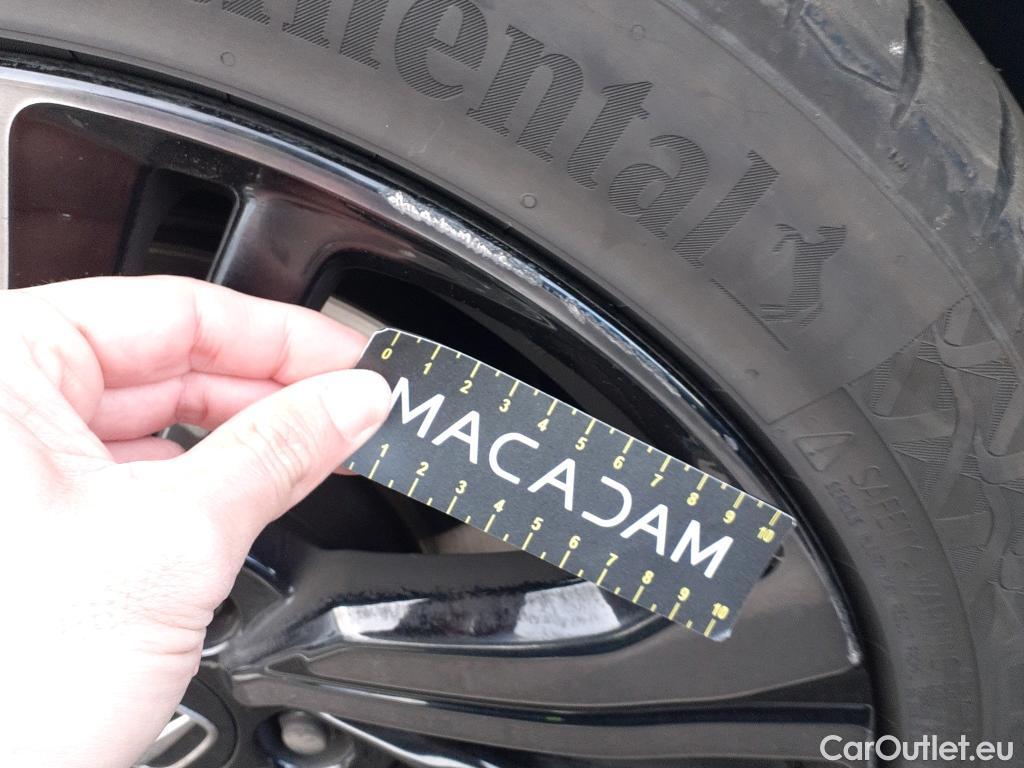  Honda  Civic HONDA  / 2019 / 5P / berlina con portón 1.5 I-VTEC TURBO SPORT PLUS #4