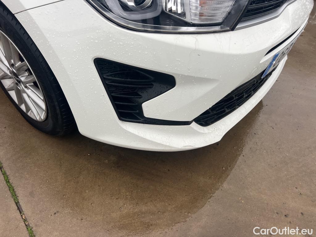  KIA  Rio KIA  / 2020 / 5P / berlina con portón 1.2 DPi 62kW (84CV) Concept #20