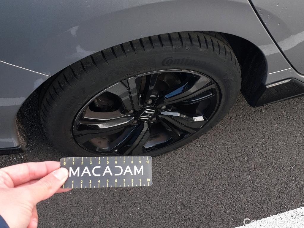  Honda  Civic HONDA  / 2019 / 5P / berlina con portón 1.5 I-VTEC TURBO SPORT PLUS #7