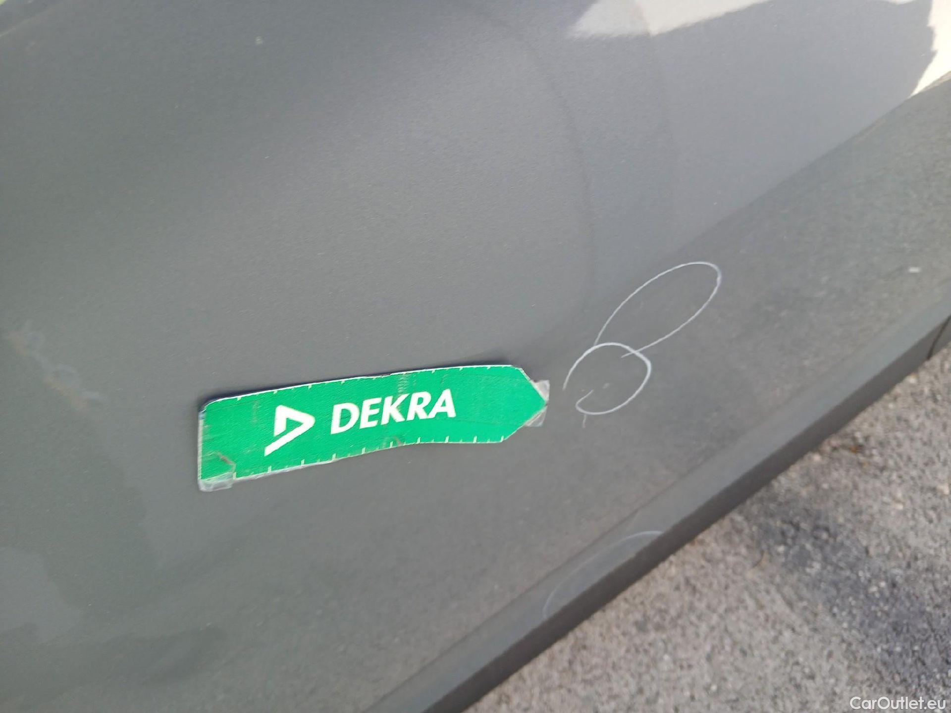  Hyundai  Konna HYUNDAI Kona / 2020 / 5P / todoterreno 1.0 TGDI Maxx 4X2 #9