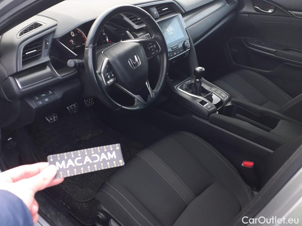  Honda  Civic HONDA  / 2019 / 5P / berlina con portón 1.5 I-VTEC TURBO SPORT PLUS #26