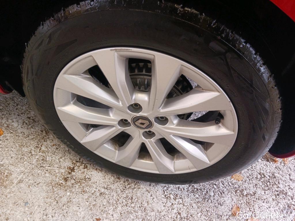  Renault  Clio RENAULT  / 2019 / 5P / berlina con portón Zen TCe 74 kW (100CV) #3