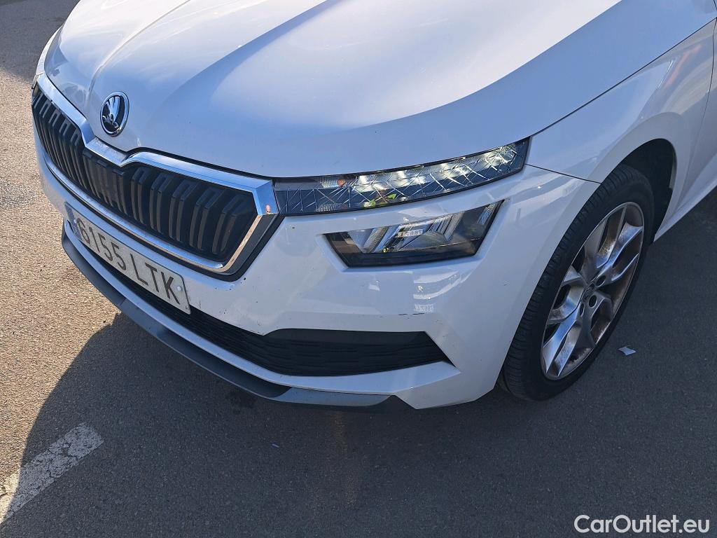 Skoda  KAMIQ SKODA  / 2019 / 5P / todoterreno 1.5 TSI 110kW (150CV) DSG Sport #9