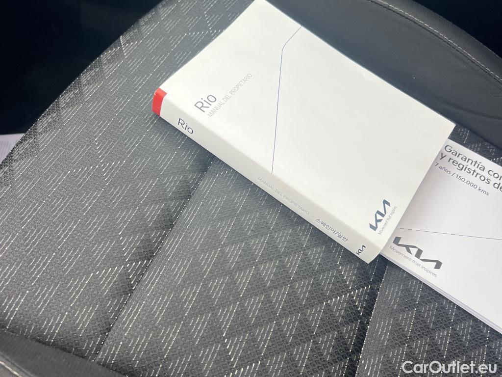  KIA  Rio KIA  / 2020 / 5P / berlina con portón 1.2 DPi 62kW (84CV) Concept #18