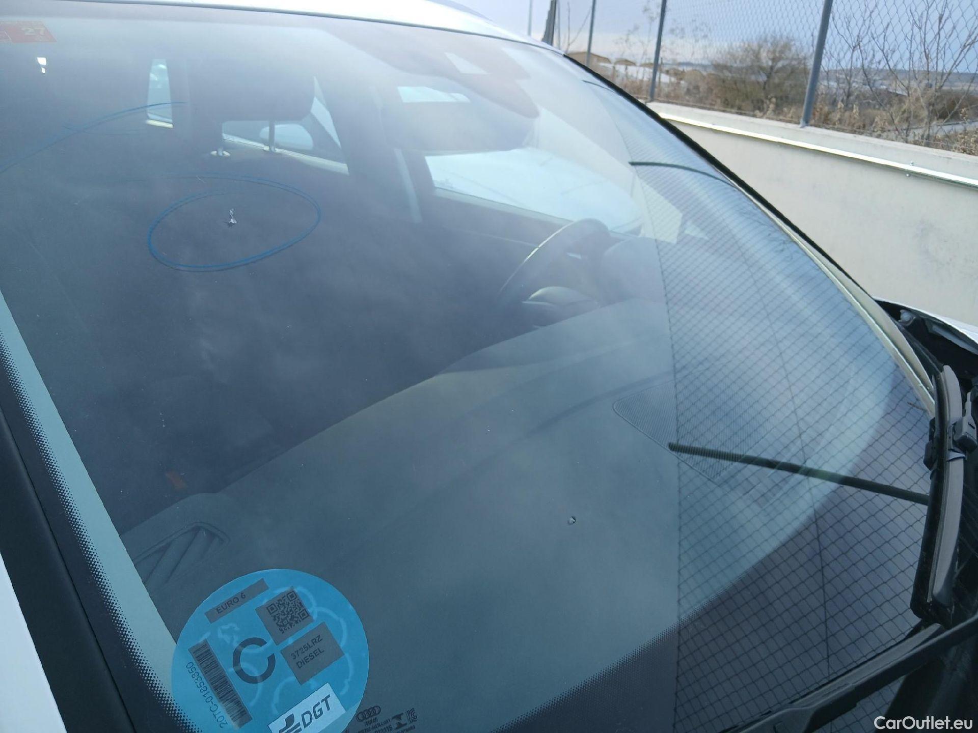  Audi  Q3 AUDI  / 2018 / 5P / todoterreno Advanced 35 TDI 110kW (150CV) S tronic #3