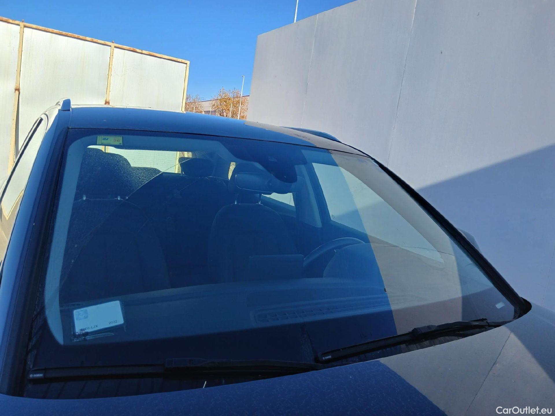  Audi  Q5 AUDI  / 2016 / 5P / todoterreno Design 35 TDI 120kW S tronic (AC) #3