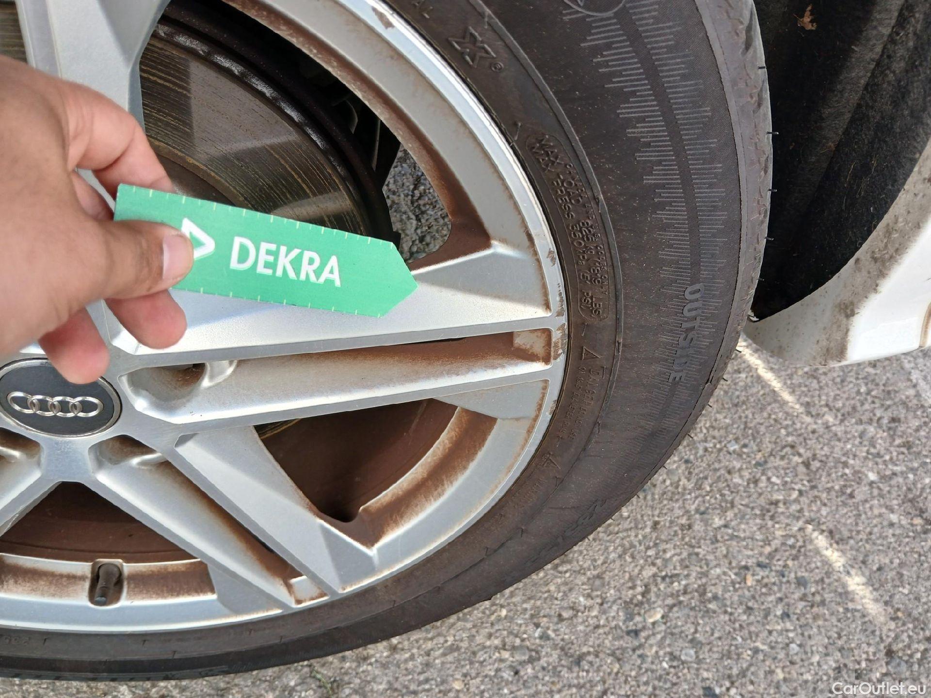  Audi  Q5 AUDI  / 2016 / 5P / todoterreno Competition 55 TFSI E quattro S tronic #23