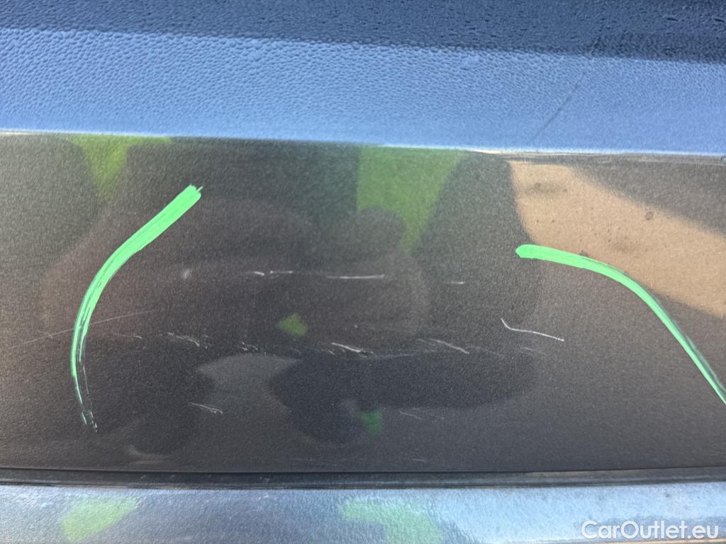  Audi  Q2 AUDI  / 2016 / 5P / todoterreno Sport 35 TDI 110kW quattro S tronic #20