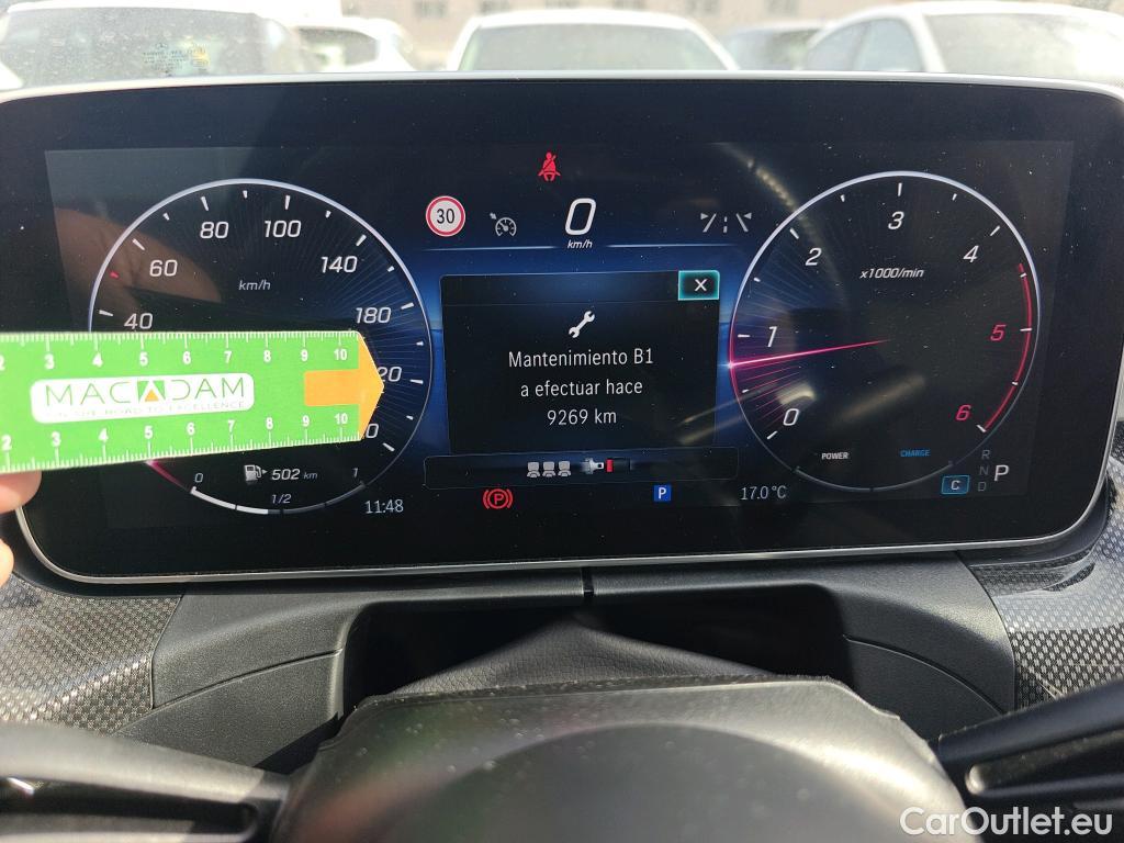  Mercedes  C-Klasse MERCEDES-BENZ Clase C / 2021 / 4P / sedán C 220 d #33