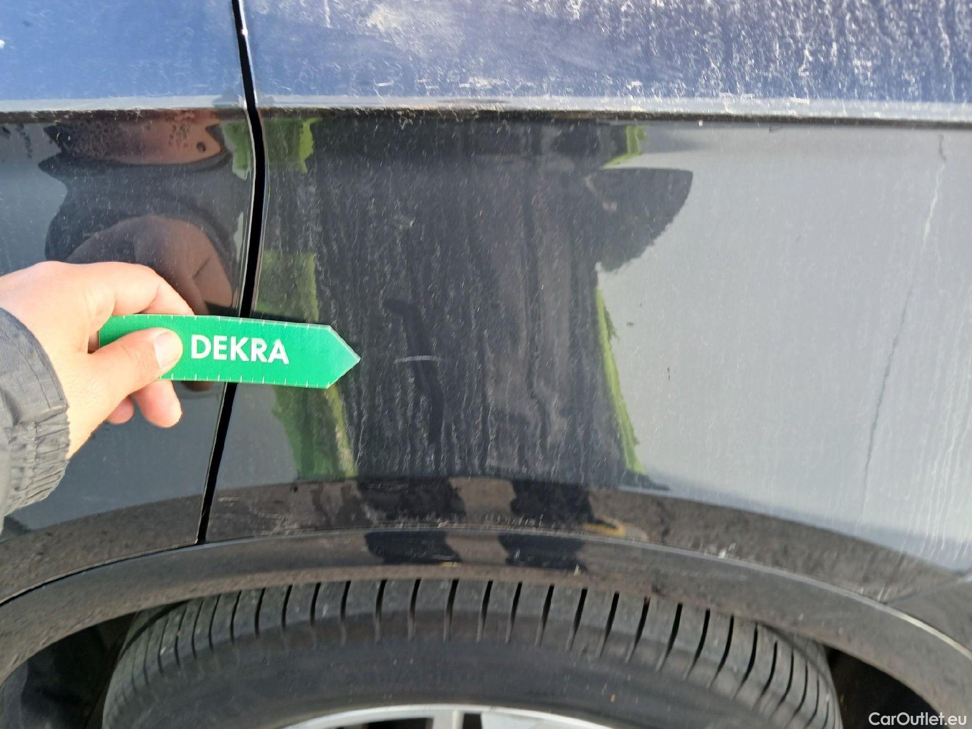  Audi  Q5 AUDI  / 2016 / 5P / todoterreno Design 35 TDI 120kW S tronic (AC) #18