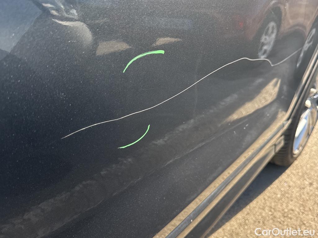  Audi  Q2 AUDI  / 2016 / 5P / todoterreno Sport 35 TDI 110kW quattro S tronic #8