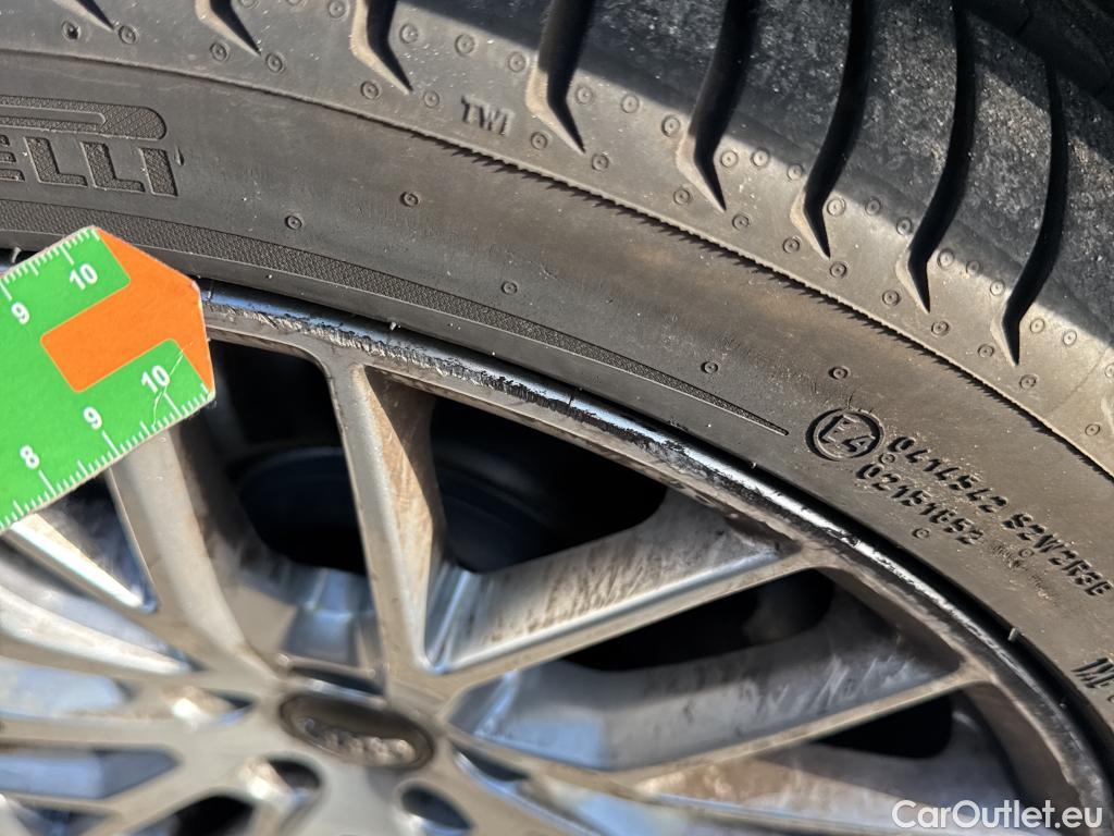  Audi  Q2 AUDI  / 2016 / 5P / todoterreno Sport 35 TDI 110kW quattro S tronic #14