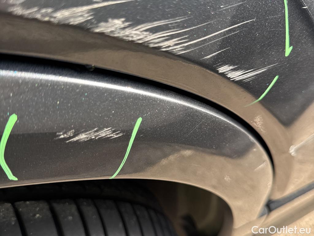  Audi  Q2 AUDI  / 2016 / 5P / todoterreno Sport 35 TDI 110kW quattro S tronic #28