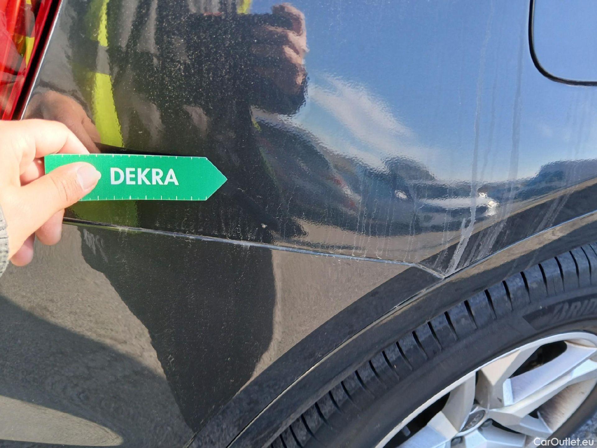  Audi  Q5 AUDI  / 2016 / 5P / todoterreno Design 35 TDI 120kW S tronic (AC) #28