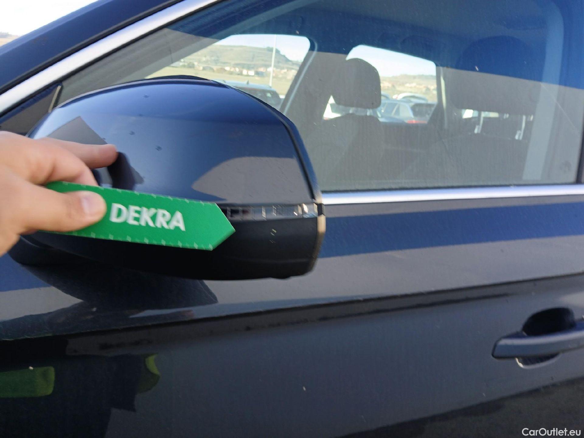  Audi  Q5 AUDI  / 2016 / 5P / todoterreno Design 35 TDI 120kW S tronic (AC) #13