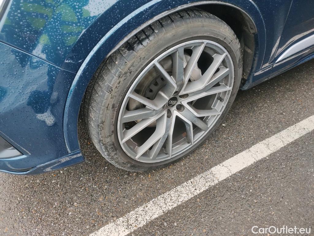  Audi  Q7 AUDI  50 TDI 210kW (286CV) quattro tiptronic Design 7 Plazas (25000€ en opcionales) #3