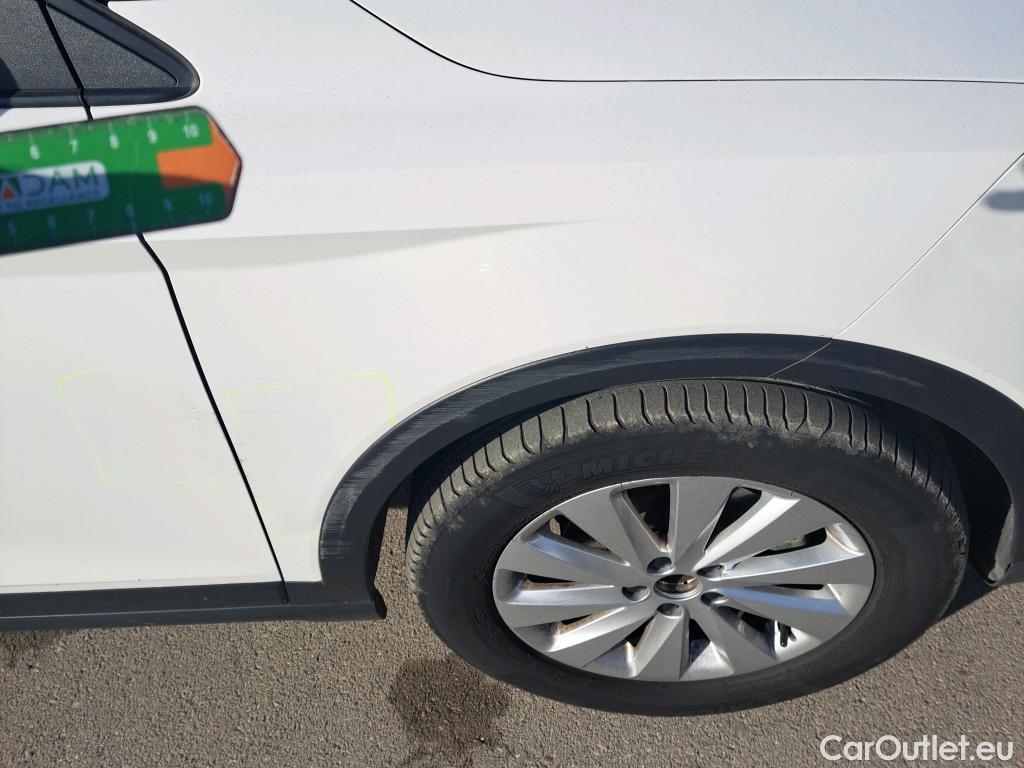  Seat  Arona SEAT  / 2017 / 5P / todoterreno 1.0 TSI 81kW (110CV) Style Plus (AC) #46