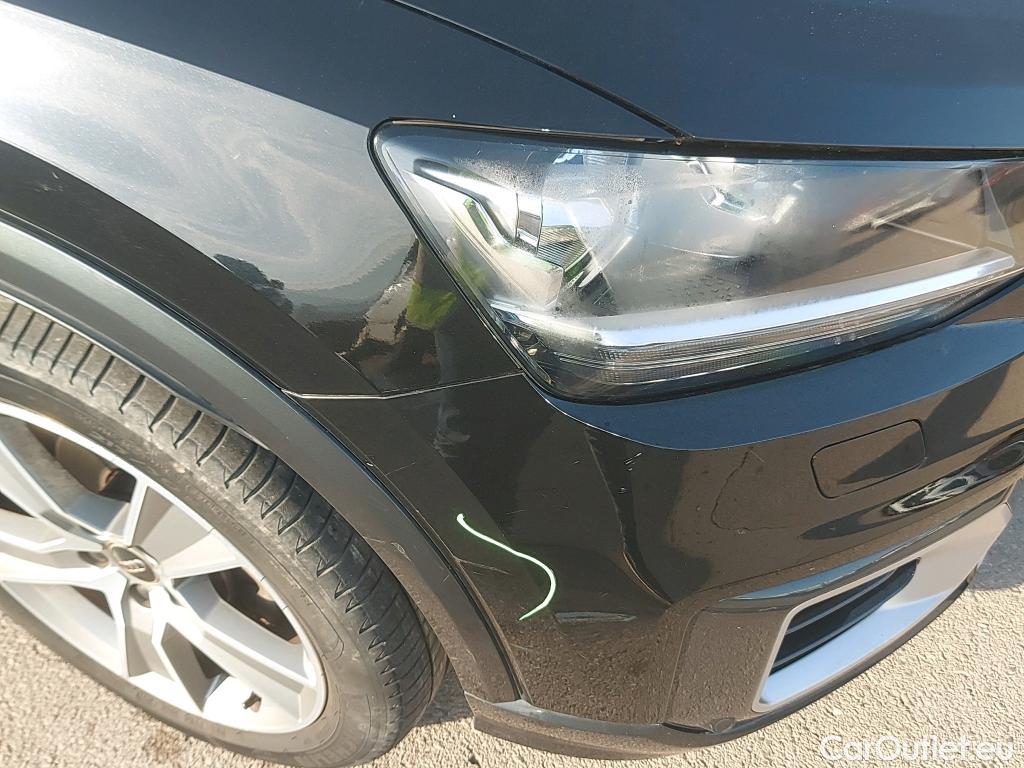  Audi  Q2 AUDI  / 2016 / 5P / todoterreno Design 30 TDI 85kW (116CV) #17