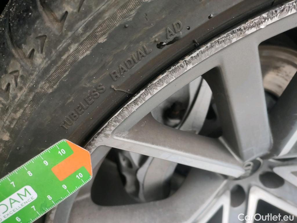  Audi  Q7 AUDI  50 TDI 210kW (286CV) quattro tiptronic Design 7 Plazas (25000€ en opcionales) #10