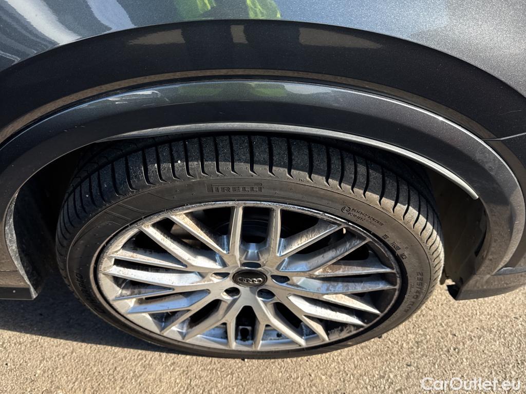  Audi  Q2 AUDI  / 2016 / 5P / todoterreno Sport 35 TDI 110kW quattro S tronic #13