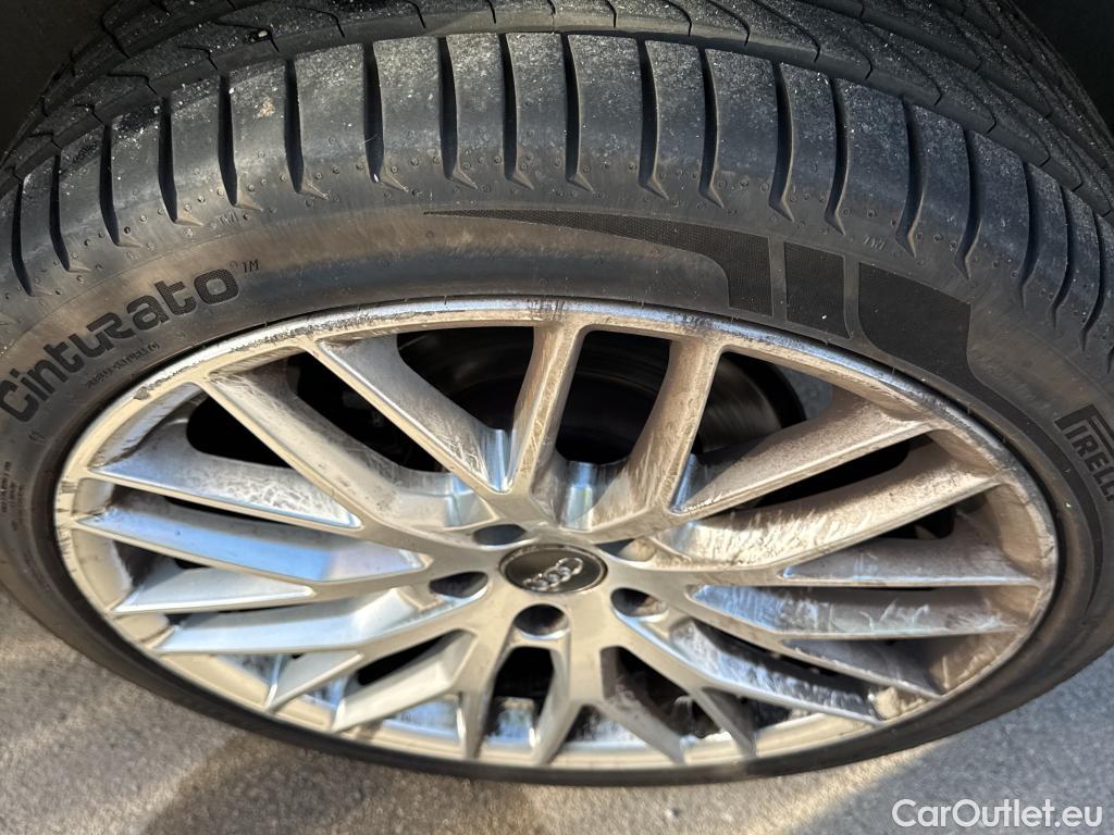  Audi  Q2 AUDI  / 2016 / 5P / todoterreno Sport 35 TDI 110kW quattro S tronic #11