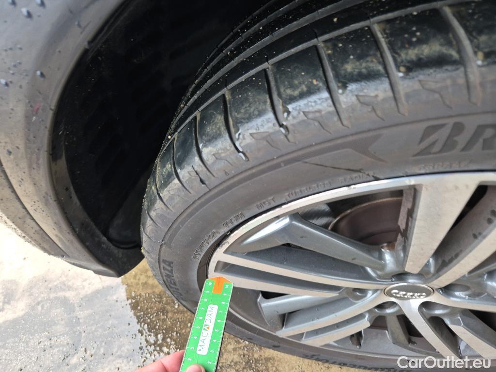  Audi  Q5 AUDI  / 2016 / 5P / todoterreno S line 45 TFSI 180kW quattro S tronic #4