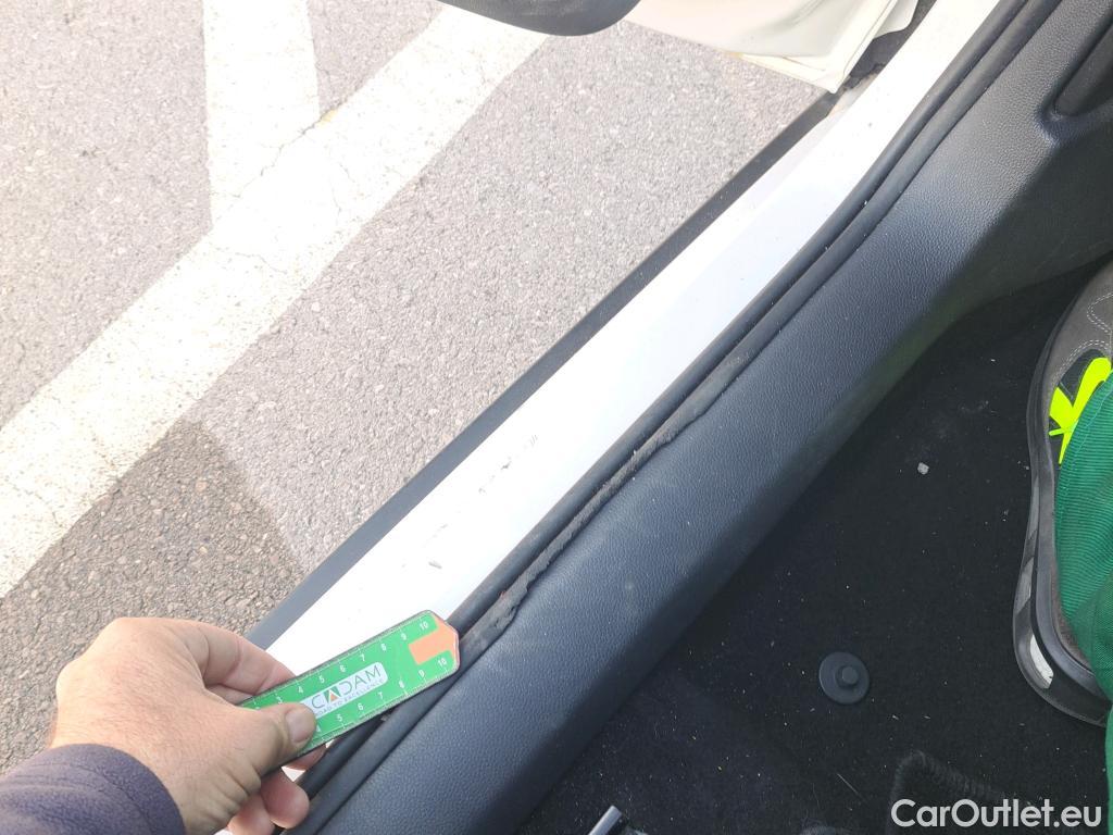  Seat  Arona SEAT  / 2017 / 5P / todoterreno 1.0 TSI 81kW (110CV) Style Plus (AC) #22